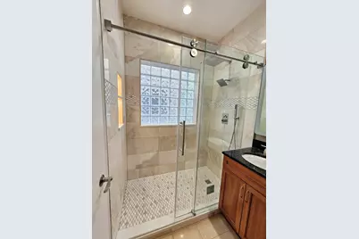 1310 W Fletcher Street #2E, Chicago, IL 60657 - Photo 23