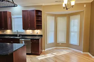 1310 W Fletcher St, Chicago, IL 60657 - Photo 7