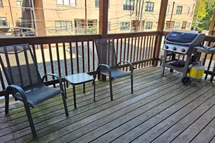1310 W Fletcher St, Chicago, IL 60657 - Photo 27