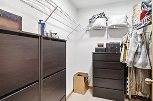 100 N Bokelman St, Roselle, IL 60172 - Photo 9