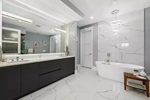 1157 W Erie St, Chicago, IL 60642 - Photo 19