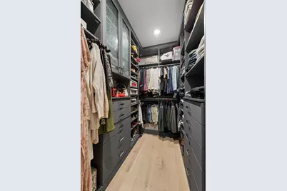 1157 W Erie Street #3W, Chicago, IL 60642 - Photo 27