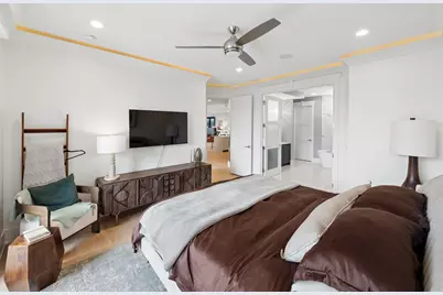 1157 W Erie Street #3W, Chicago, IL 60642 - Photo 17