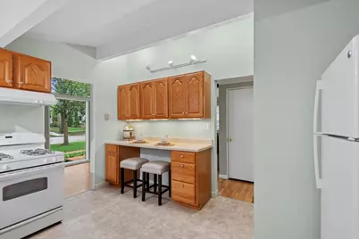 216 Broadway Street, Libertyville, IL 60048 - Photo 7