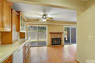 85 Mineola Rd, Fox Lake, IL 60020 - Photo 9
