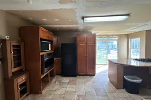 1702 Guion St, Ottawa, IL 61350 - Photo 5