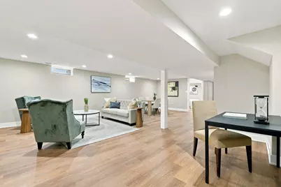 10933 S Eggleston Avenue, Chicago, IL 60628 - Photo 21