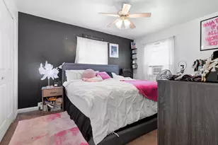 15018 Dorchester Ave, Dolton, IL 60419 - Photo 9