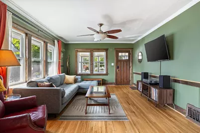 315 S Myrtle Avenue, Villa Park, IL 60181 - Photo 5
