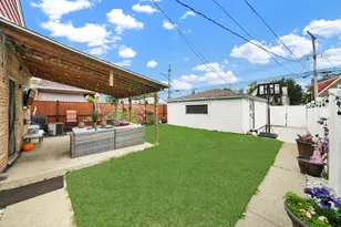 3719 W 66th Pl, Chicago, IL 60629 - Photo 17