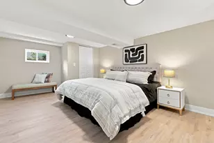 9314 S Colfax Ave, Chicago, IL 60617 - Photo 19