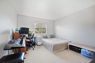 735 Grove Drive #214, Buffalo Grove, IL 60089 - Photo 7