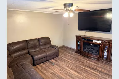 25 Meadowlark Lane, Carpentersville, IL 60110 - Photo 11