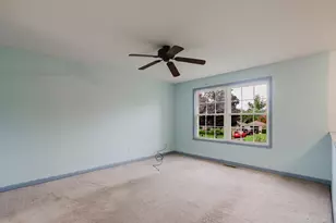 107 Lake St, Washington, IL 61571 - Photo 5