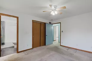 107 Lake St, Washington, IL 61571 - Photo 13