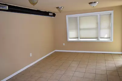 1438 W 49th Place, Chicago, IL 60609 - Photo 3