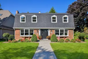 [Address not provided], Glen Ellyn, IL 60137 - Photo 1