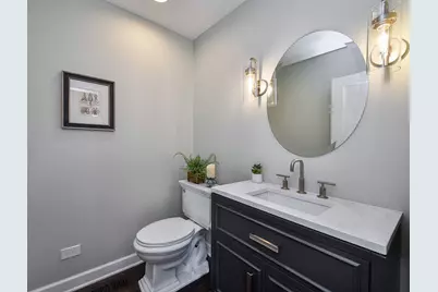 [Address not provided], Glen Ellyn, IL 60137 - Photo 17