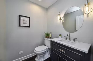 [Address not provided], Glen Ellyn, IL 60137 - Photo 17