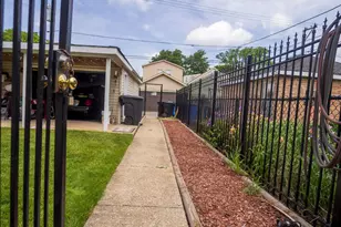 5328 W Quincy St, Chicago, IL 60644 - Photo 5