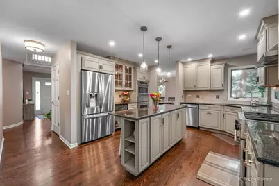936 Doral Drive, Bartlett, IL 60103 - Photo 13