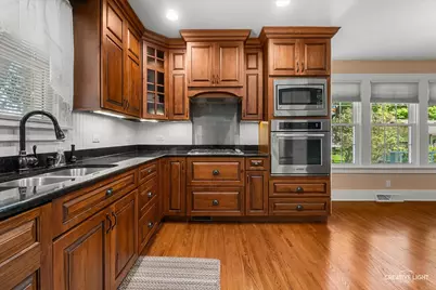 107 E Main Street, Yorkville, IL 60560 - Photo 7