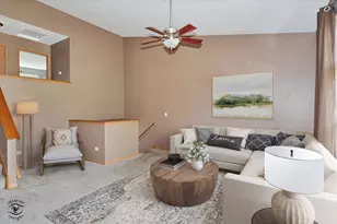 16006 Golf View Dr, Lockport, IL 60441 - Photo 5