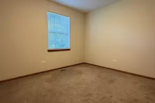2849 Meadow Ln, Schaumburg, IL 60193 - Photo 11
