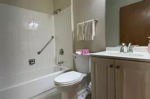 2849 Meadow Ln, Schaumburg, IL 60193 - Photo 9