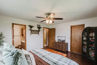 427 Sunset Drive, Colfax, IL 61728 - Photo 13