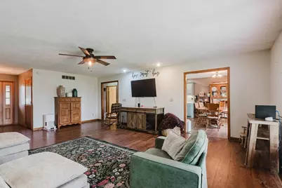 427 Sunset Drive, Colfax, IL 61728 - Photo 15