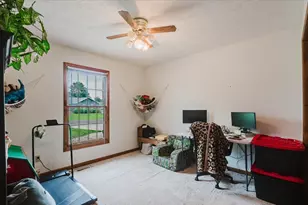 427 Sunset Dr, Colfax, IL 61728 - Photo 21