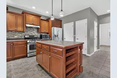 1010 Heritage Drive, Diamond, IL 60416 - Photo 13