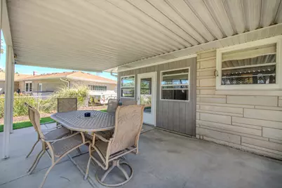 405 Bevan Drive E, Joliet, IL 60435 - Photo 9