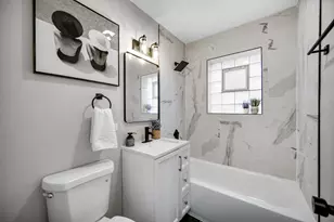 9746 S Dobson Ave, Chicago, IL 60628 - Photo 11