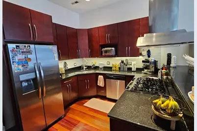 1454 W Blackhawk Street #1, Chicago, IL 60642 - Photo 3