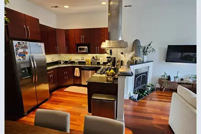 1454 W Blackhawk Street #1, Chicago, IL 60642 - Photo 5
