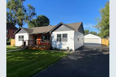 9606 S Natoma Avenue, Oak Lawn, IL 60453 - Photo 1