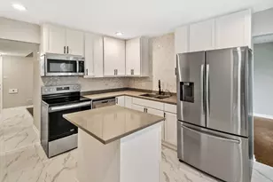 16927 Langley Ave, South Holland, IL 60473 - Photo 5