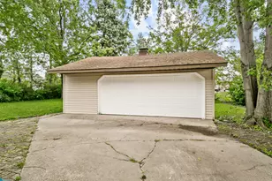 16927 Langley Ave, South Holland, IL 60473 - Photo 17