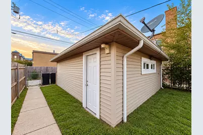6506 S Keating Avenue, Chicago, IL 60629 - Photo 21