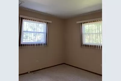 42690 N Lake Drive, Antioch, IL 60002 - Photo 11