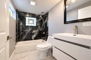 9548 Merrimac Ave, Oak Lawn, IL 60453 - Photo 9