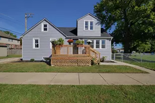 9548 Merrimac Ave, Oak Lawn, IL 60453 - Photo 3