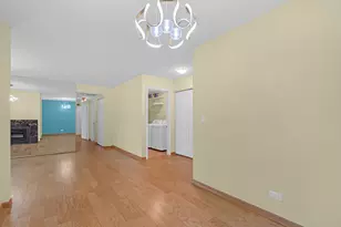309 Maplewood Ct, Schaumburg, IL 60193 - Photo 17