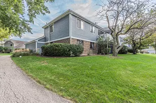 309 Maplewood Ct, Schaumburg, IL 60193 - Photo 33