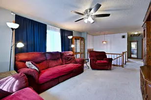 741 N Michigan St, Elmhurst, IL 60126 - Photo 3