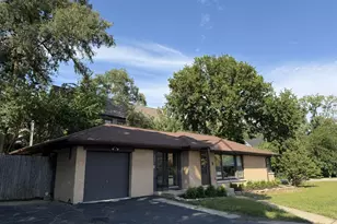 266 S Prospect Ave, Clarendon Hills, IL 60514 - Photo 19