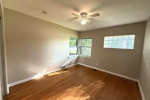 266 S Prospect Ave, Clarendon Hills, IL 60514 - Photo 15