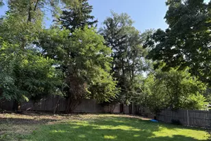 266 S Prospect Ave, Clarendon Hills, IL 60514 - Photo 23